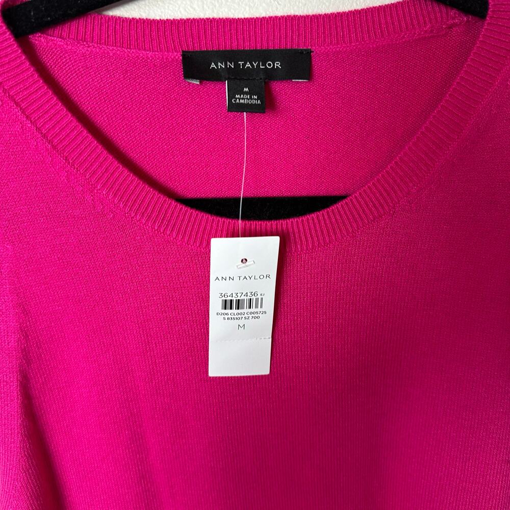 Ann Taylor Sleeveless Knit Sweater Tank/Shell – Women’s Medium – NWT - Picture 3 of 5